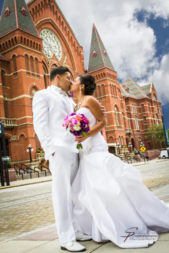 Edit-3945 copy Cincinnati Music Hall Weddings